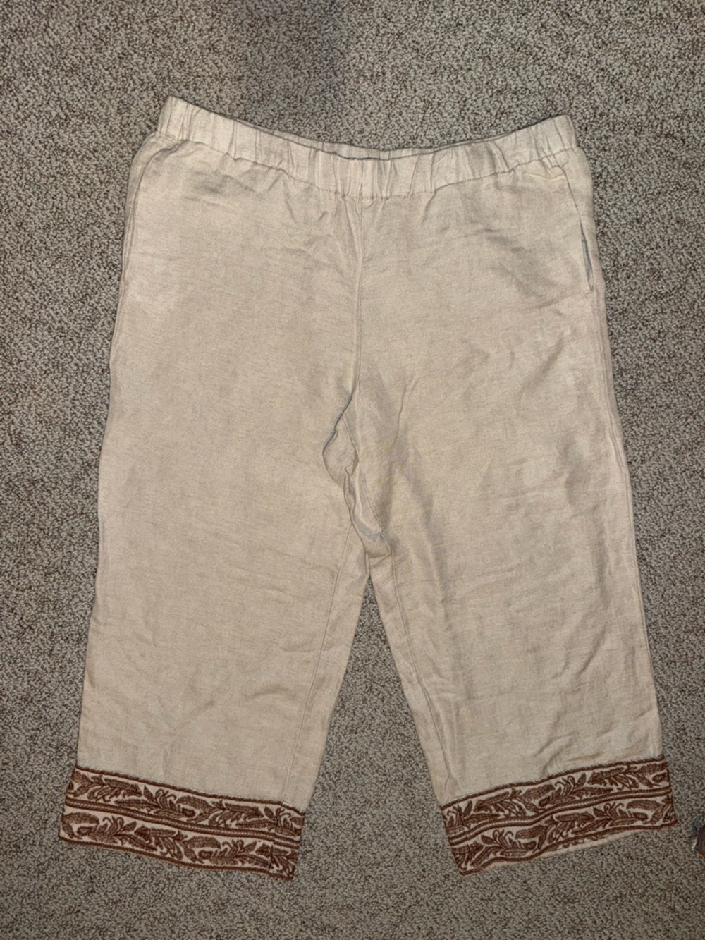 J Jill women’s Beige Linen Capri cropped Pants Brown Embroidered Hem medium pet